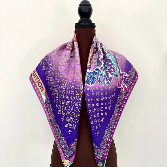 Display # 1 Louis Vuitton Monogram Map Square Purple Silk Scarf - Picture 5 of 16